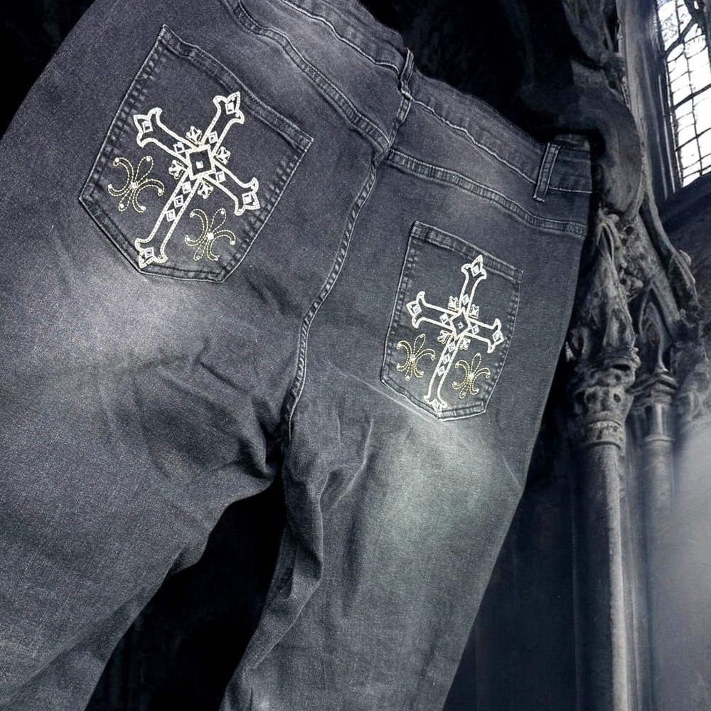 Romwe Jeans Women 2XL W39 Black Cross Embroidered Flare Plus Denim Gothic Y2K - Picture 1 of 11